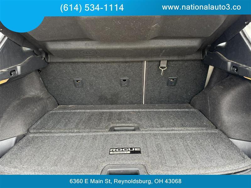 Nissan Rogue Sport photo 9