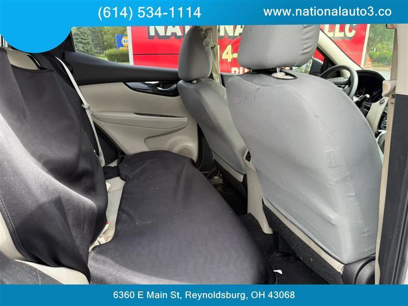 Nissan Rogue Sport photo 10