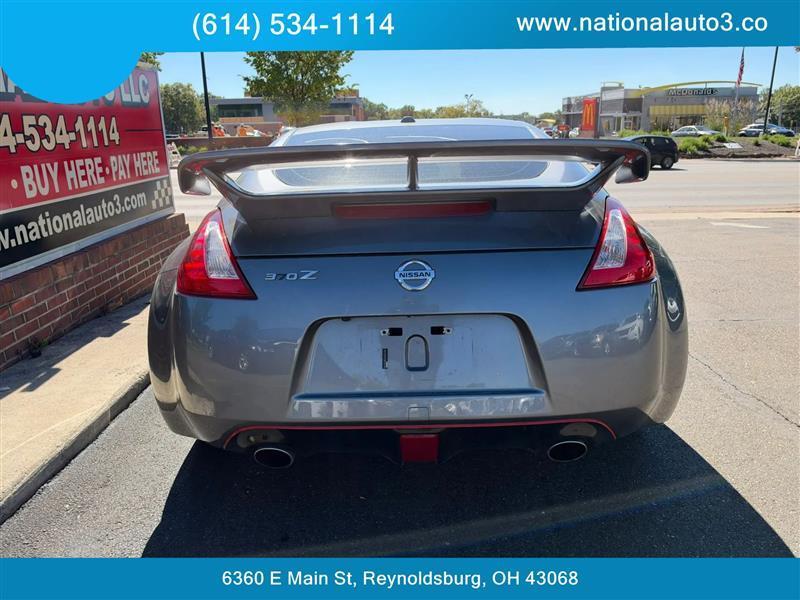 Nissan 370Z photo 5
