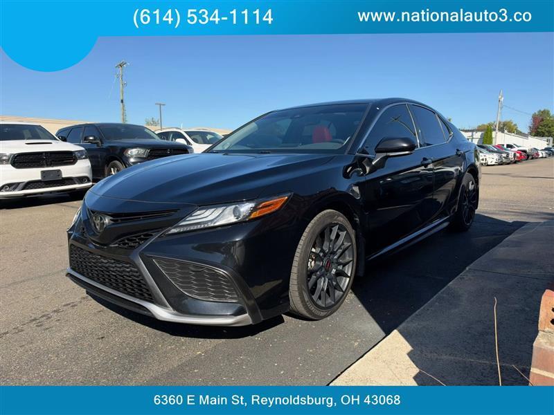 Toyota Camry photo 3
