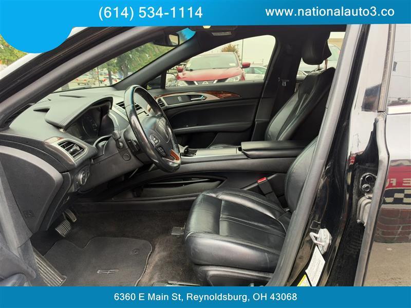 Lincoln MKZ photo 7