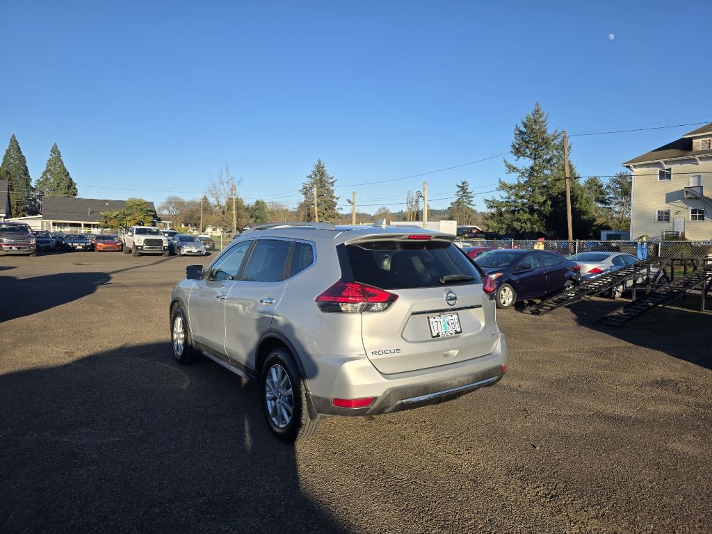Nissan Rogue  2017