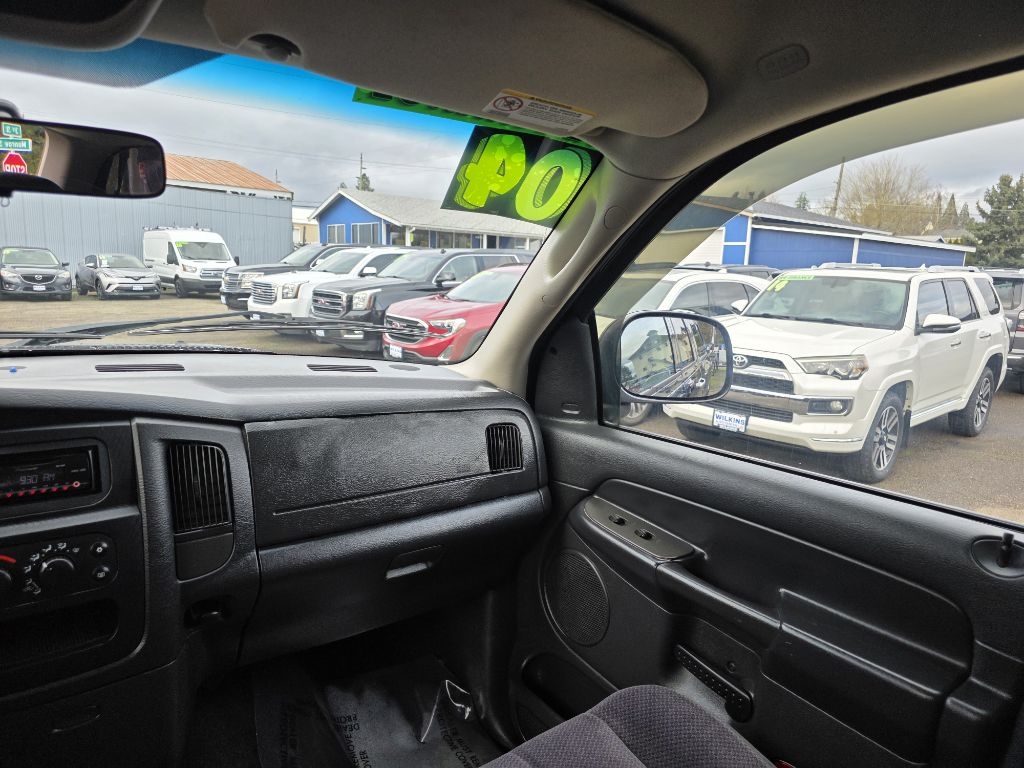 Dodge Ram 1500  2004