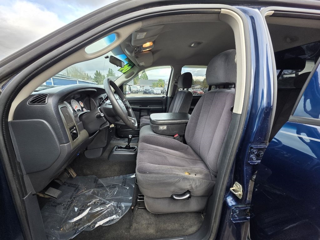 Dodge Ram 1500  2004