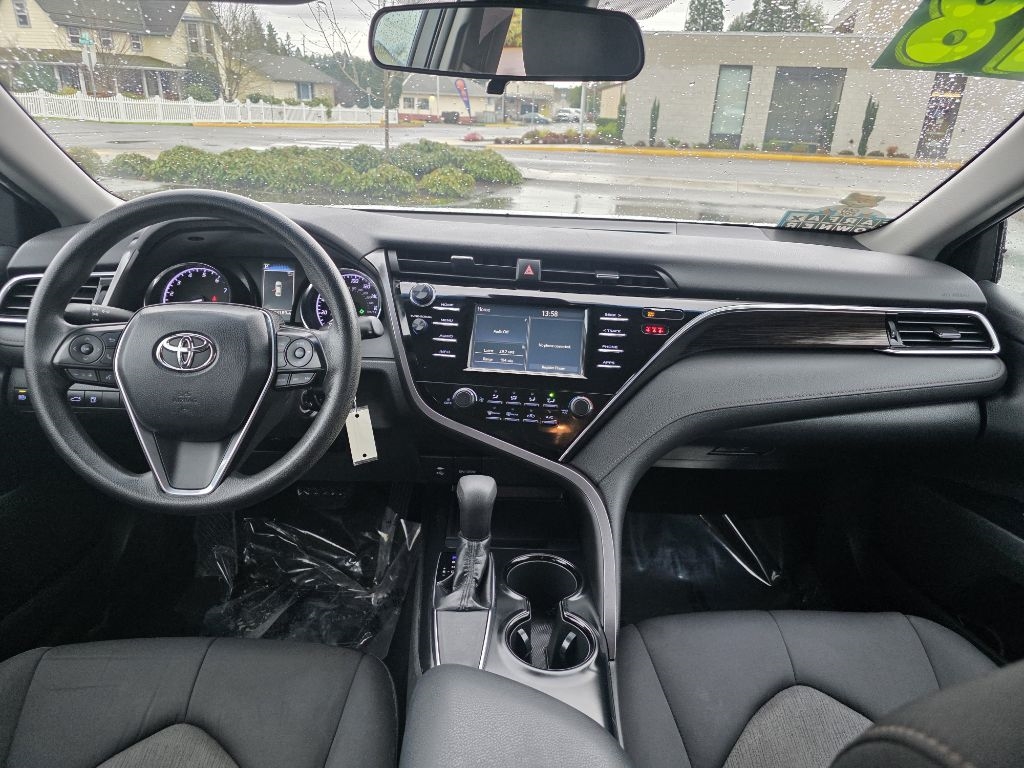 Toyota Camry  2018