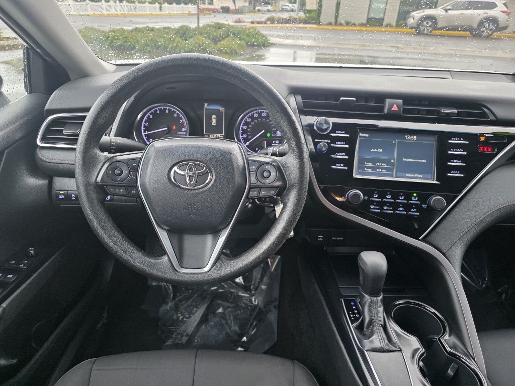 Toyota Camry  2018