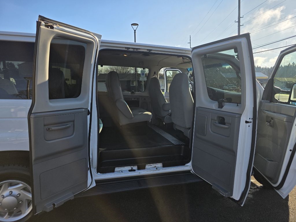 Ford Econoline  2003