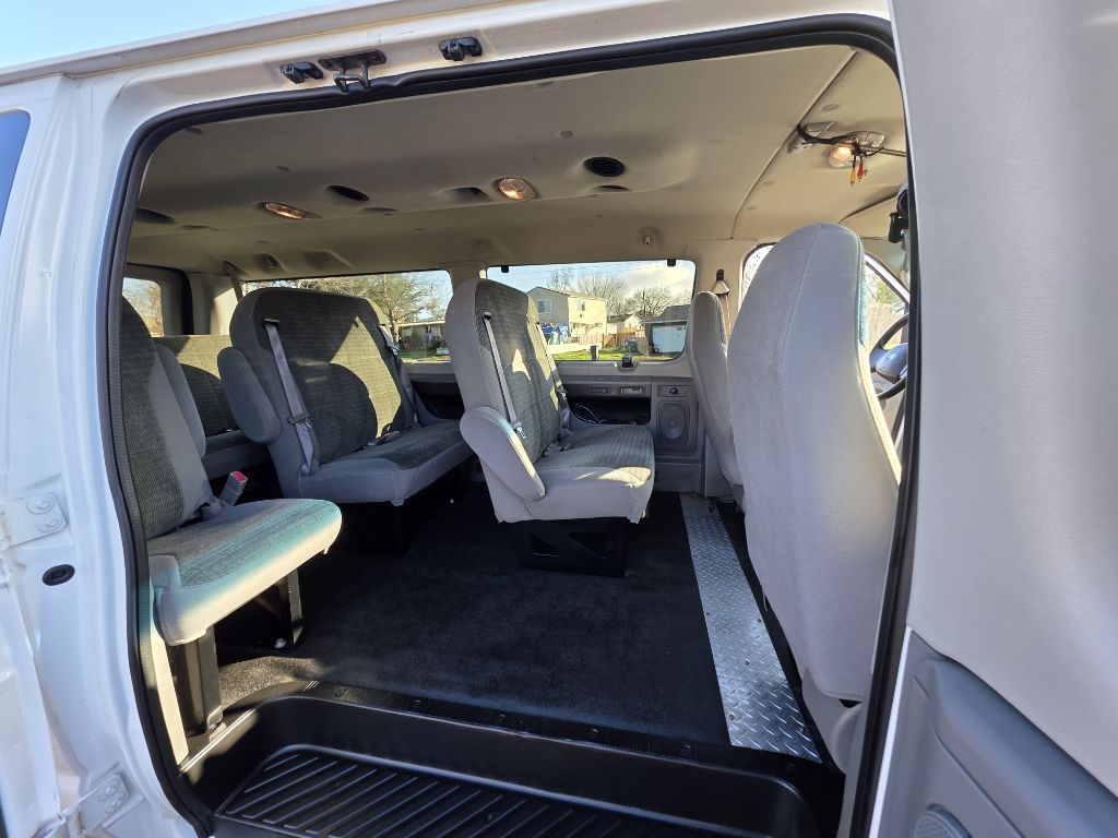 Ford Econoline  2003