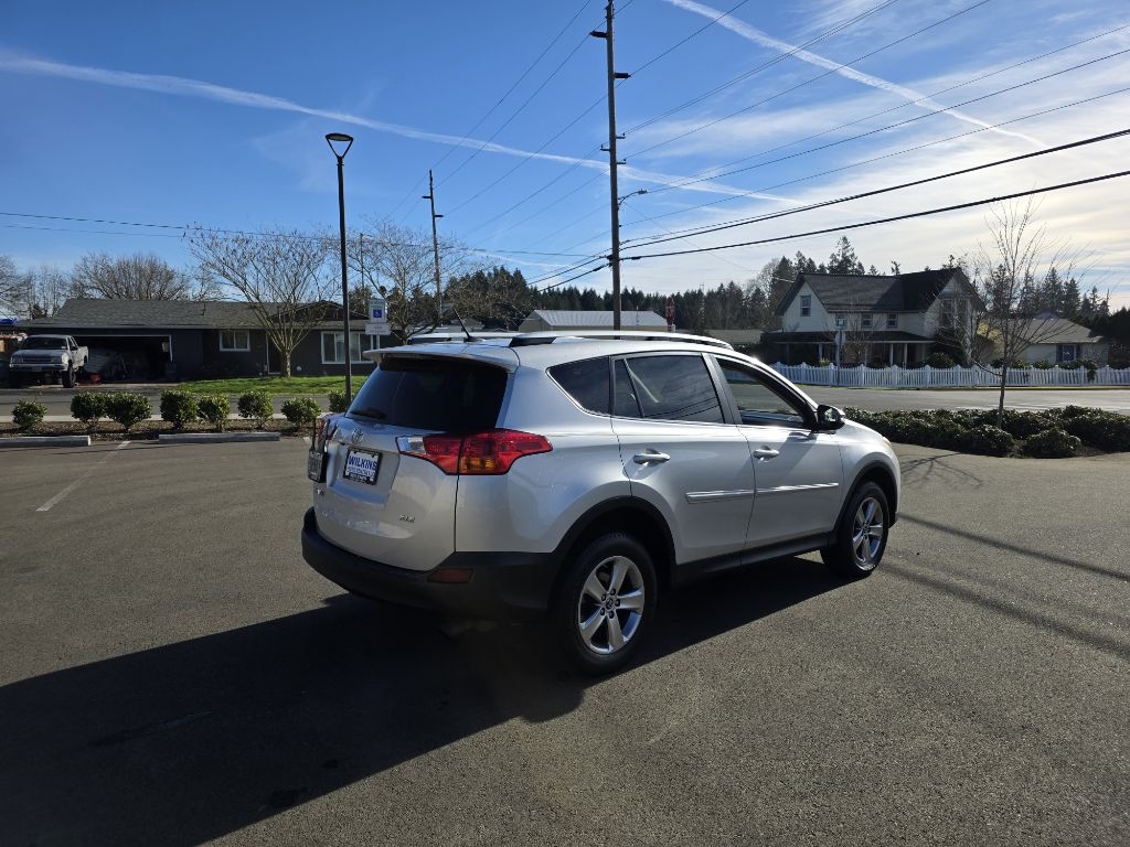 Toyota RAV4  2015