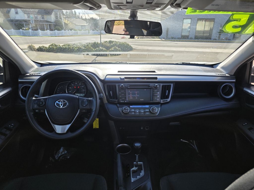 Toyota RAV4  2015