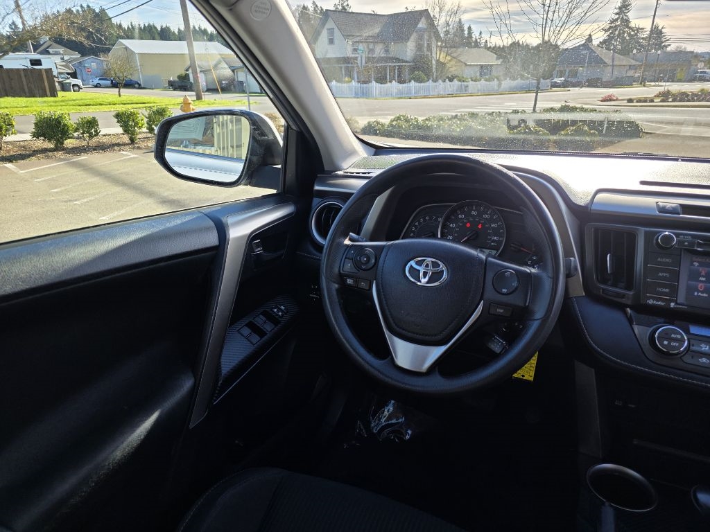 Toyota RAV4  2015