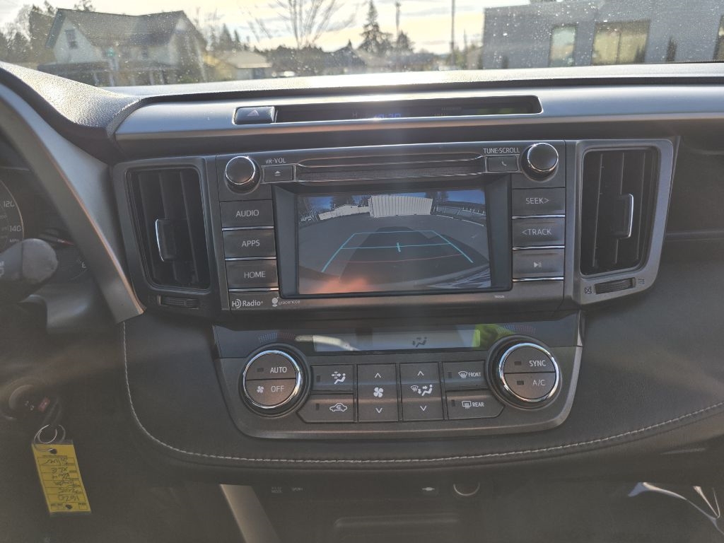 Toyota RAV4  2015