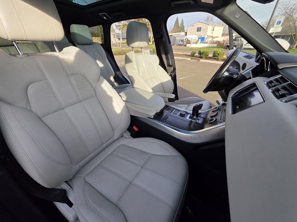 Land Rover Range Rover Sport  2016