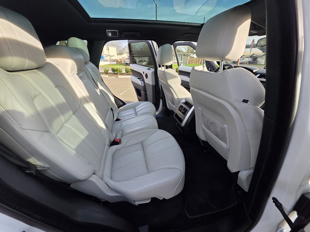 Land Rover Range Rover Sport  2016