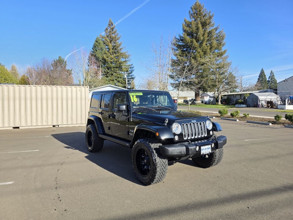 Jeep Wrangler 4WD 4dr Sahara 2016