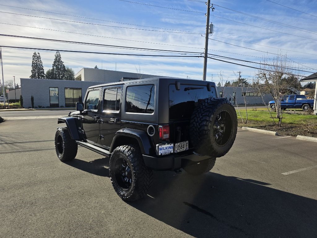 Jeep Wrangler 4WD 4dr Sahara 2016