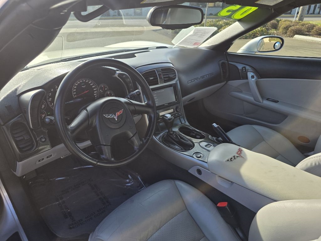 Chevrolet Corvette  2005