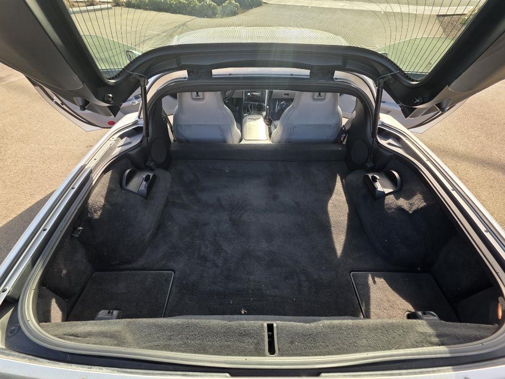 Chevrolet Corvette 2dr Cpe 2005