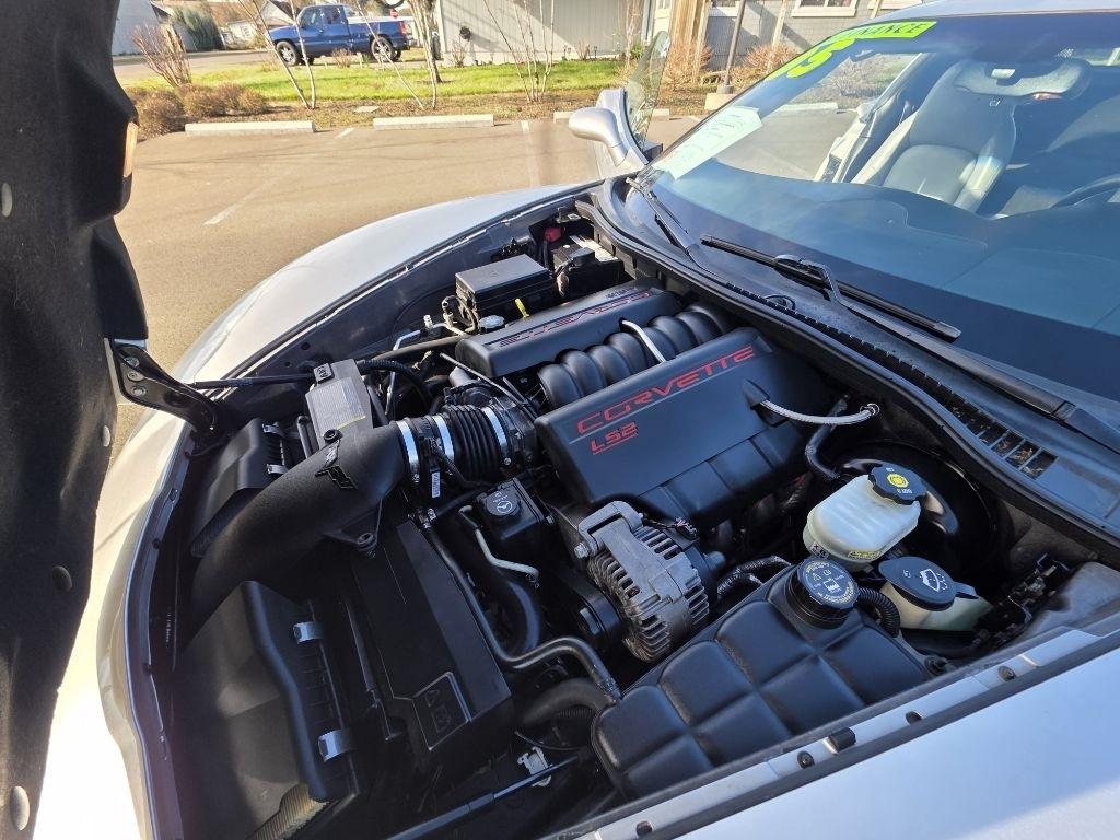 Chevrolet Corvette 2dr Cpe 2005