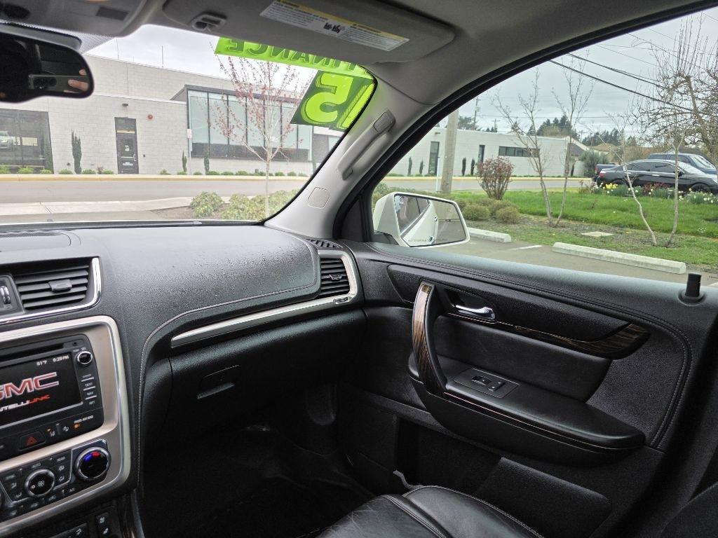 GMC Acadia AWD 4dr Denali 2015