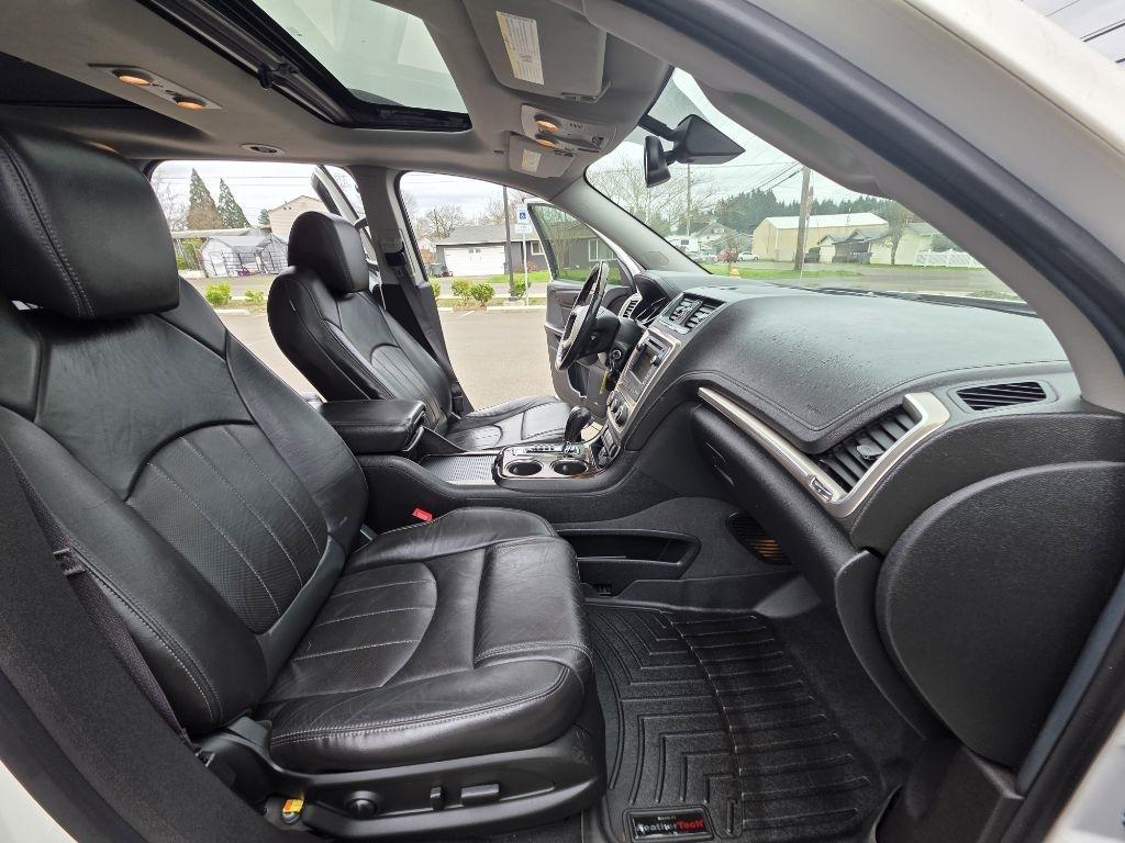 GMC Acadia AWD 4dr Denali 2015