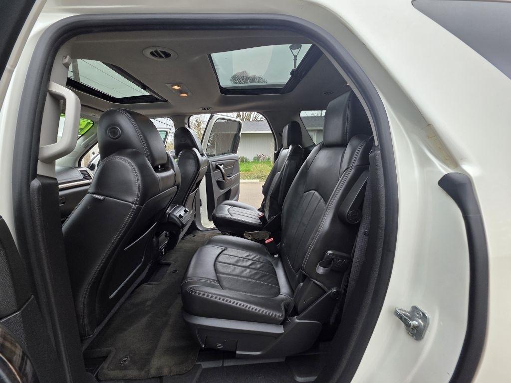 GMC Acadia AWD 4dr Denali 2015