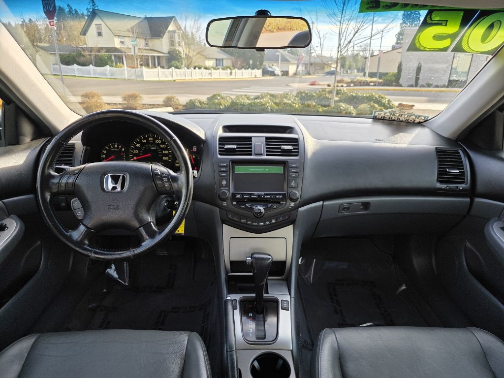 Honda Accord Hybrid IMA AT with NAVI 2005