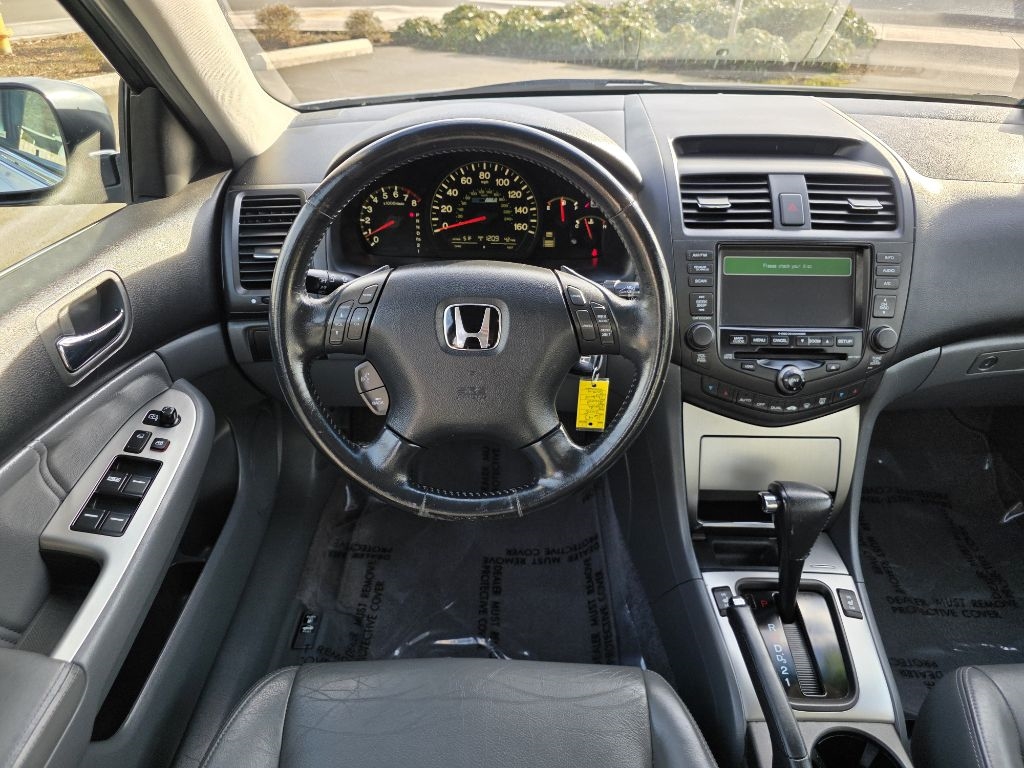 Honda Accord Hybrid IMA AT with NAVI 2005