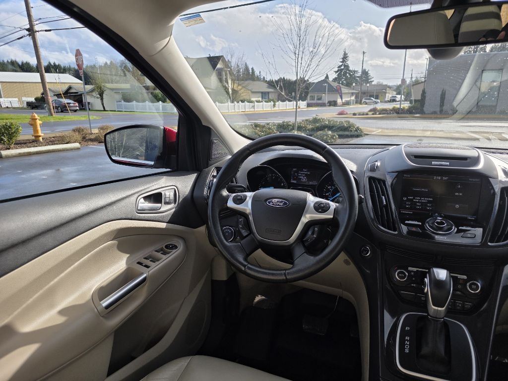 Ford Escape 4WD 4dr Titanium 2014