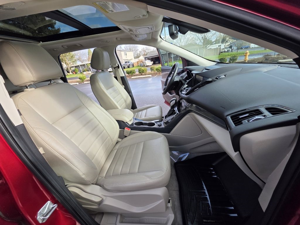 Ford Escape 4WD 4dr Titanium 2014