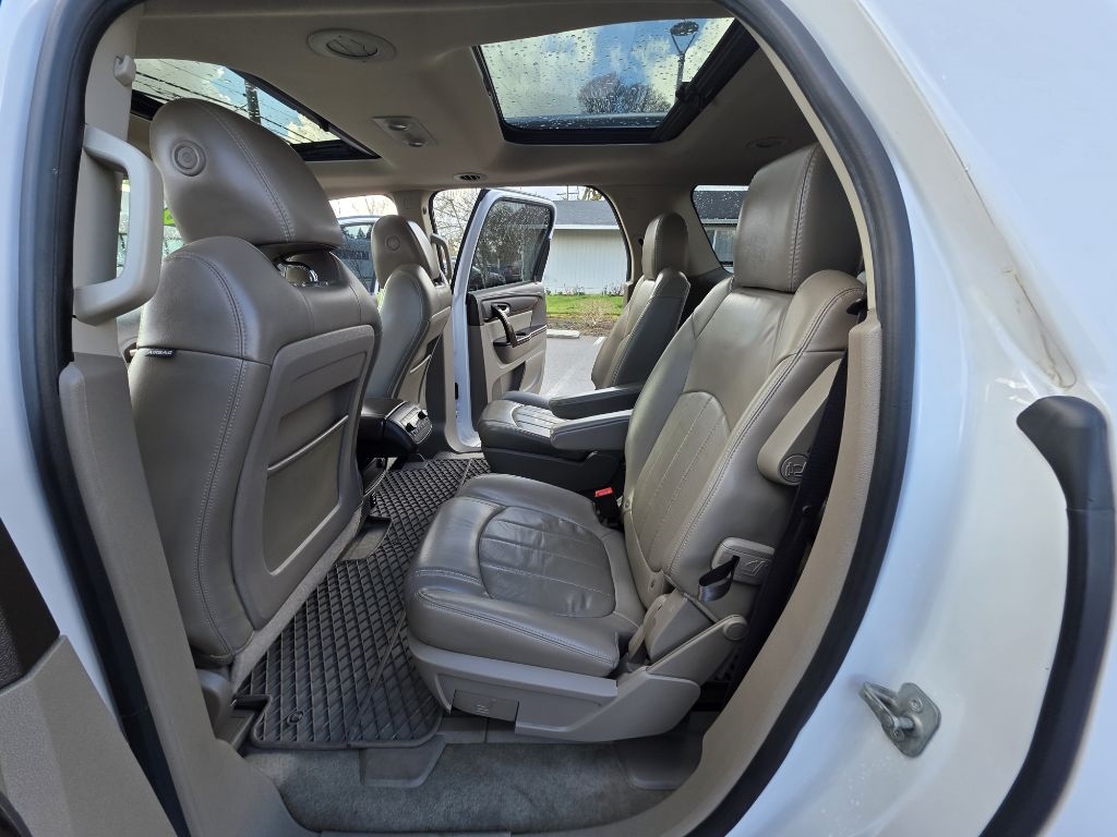 GMC Acadia AWD 4dr Denali 2016