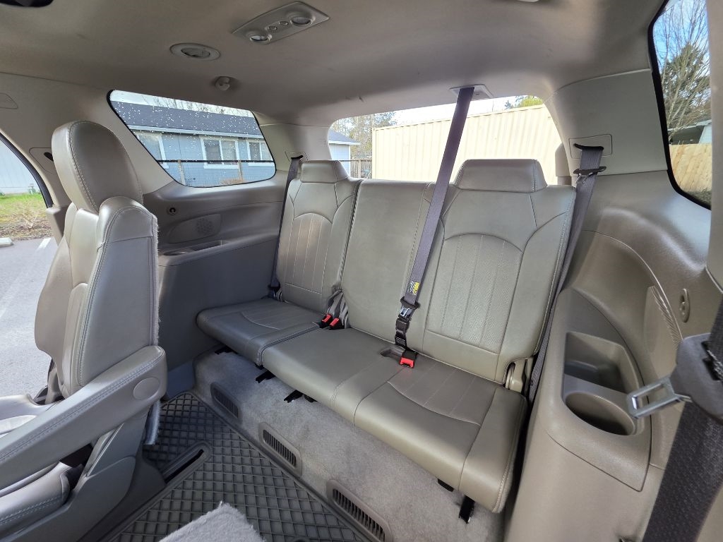 GMC Acadia AWD 4dr Denali 2016