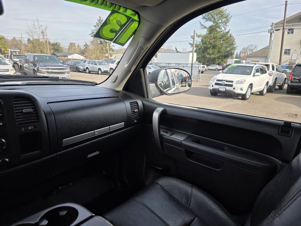 Chevrolet Silverado 1500 4WD Ext Cab 143.5" LT 2013