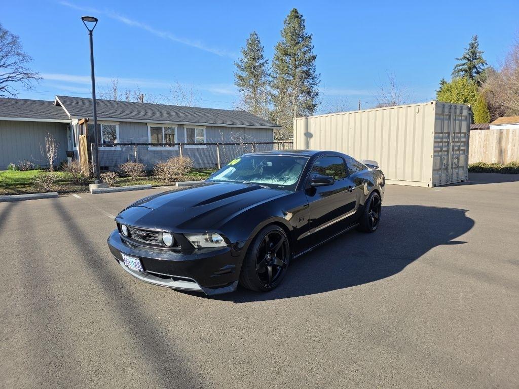 2010 Ford Mustang 2dr Cpe GT
