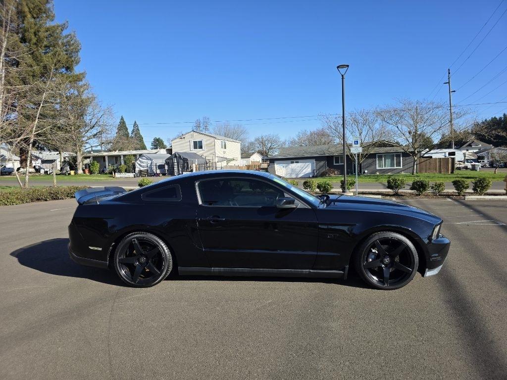 Ford Mustang 2dr Cpe GT 2010