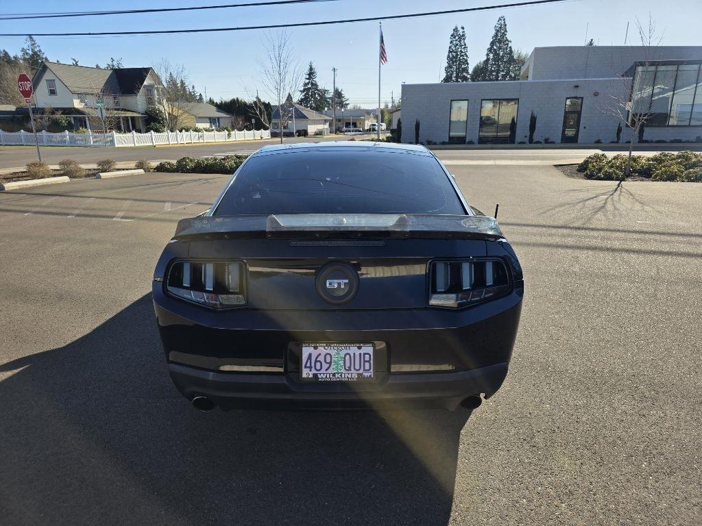 Ford Mustang 2dr Cpe GT 2010