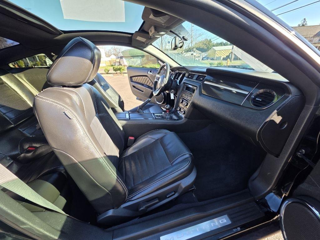 Ford Mustang 2dr Cpe GT 2010