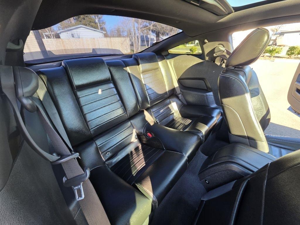 Ford Mustang 2dr Cpe GT 2010