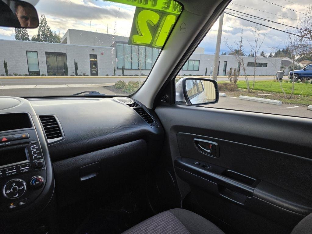 Kia Soul 5dr Wgn Man Base 2012