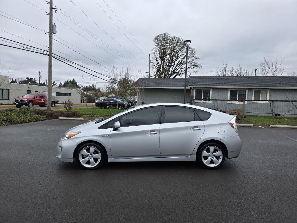 Toyota Prius 5dr HB Three (Natl) 2012
