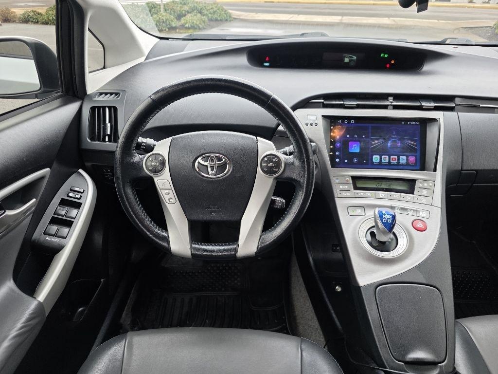 Toyota Prius 5dr HB Three (Natl) 2012