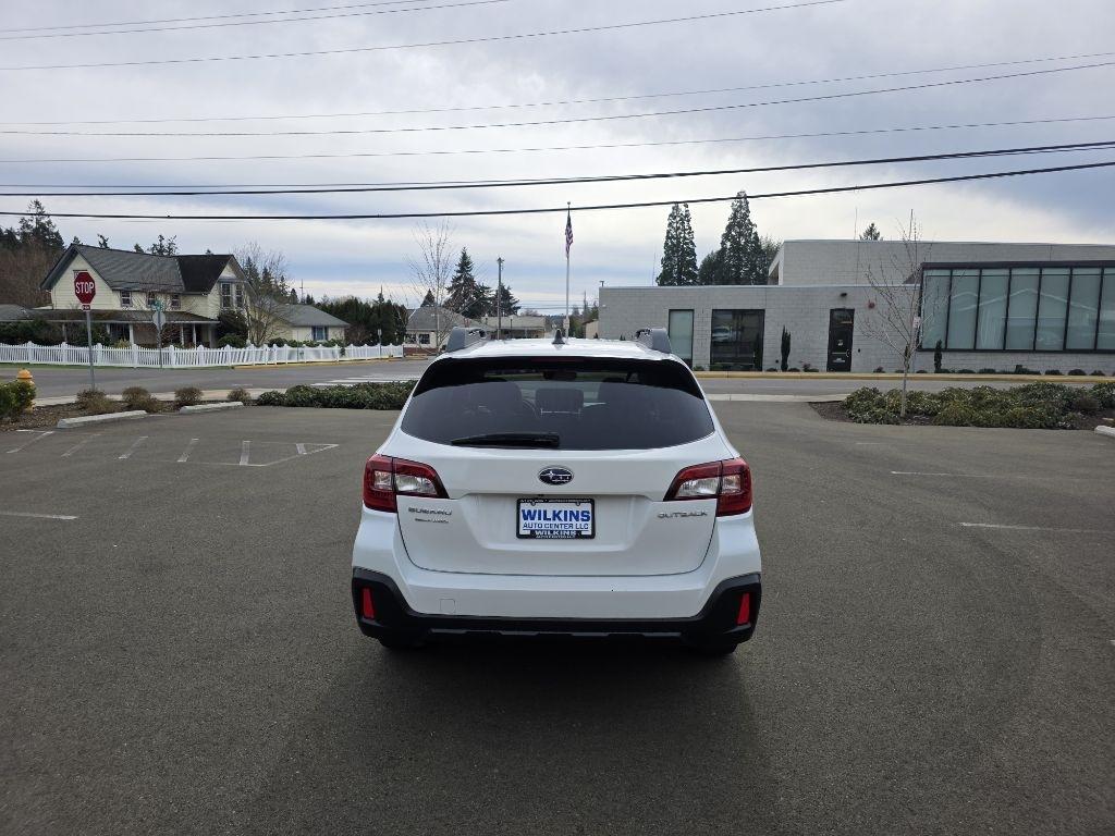 Subaru Outback 2.5i Premium 2019