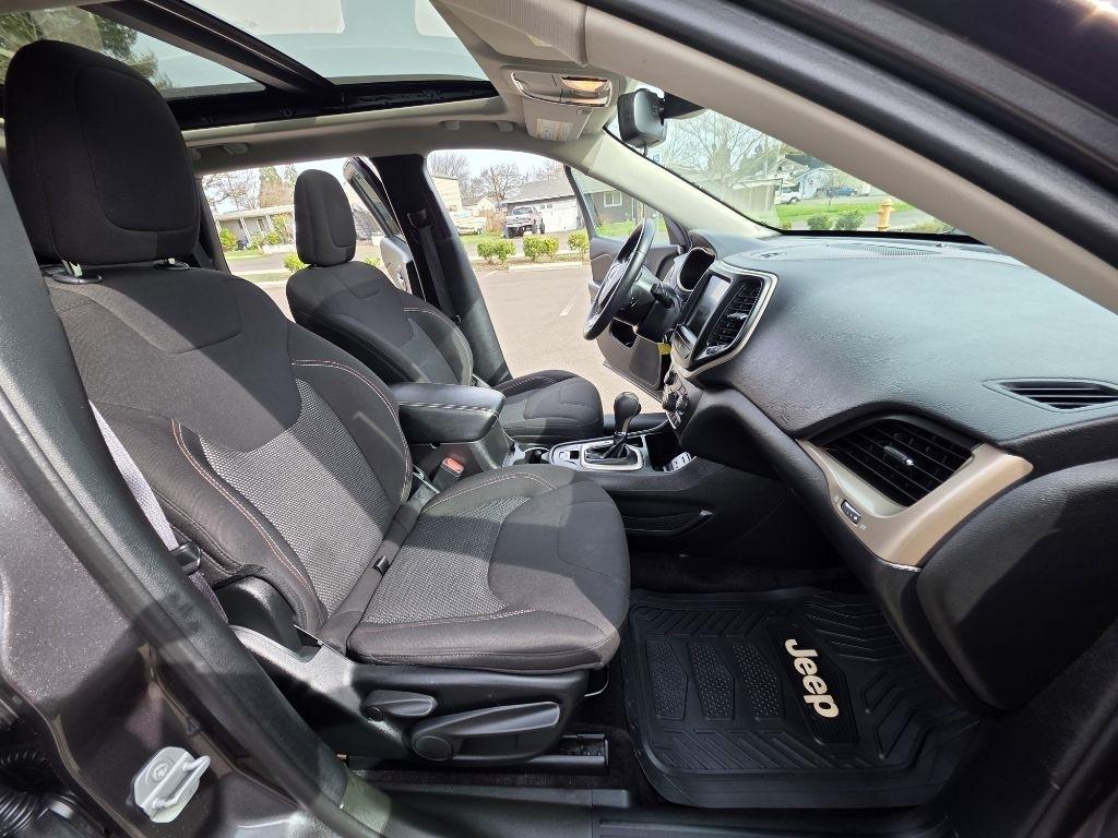 Jeep Cherokee 75th Anniversary Edition FWD *Ltd Avail* 2017