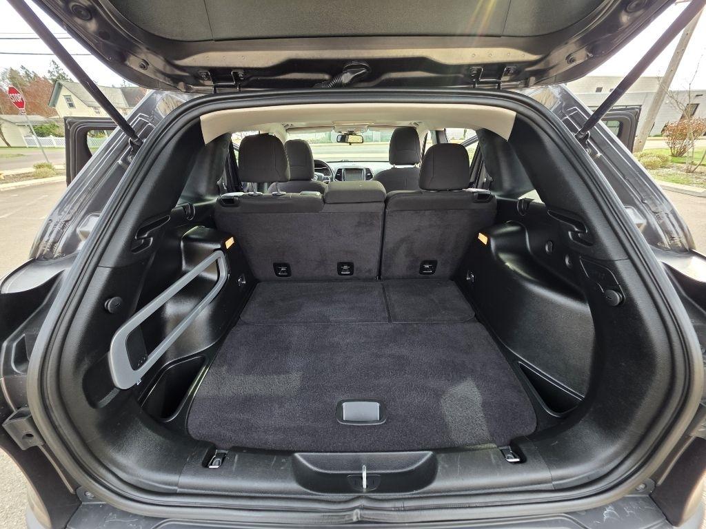 Jeep Cherokee 75th Anniversary Edition FWD *Ltd Avail* 2017