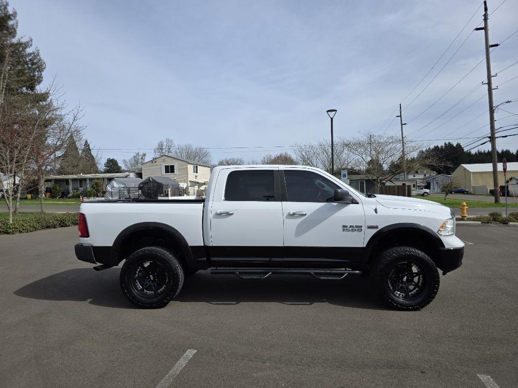 RAM 1500 4WD Crew Cab 140.5" Outdoorsman 2014