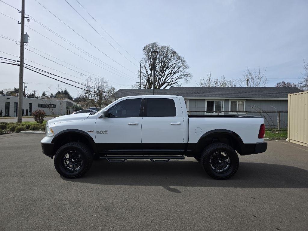 RAM 1500 4WD Crew Cab 140.5" Outdoorsman 2014
