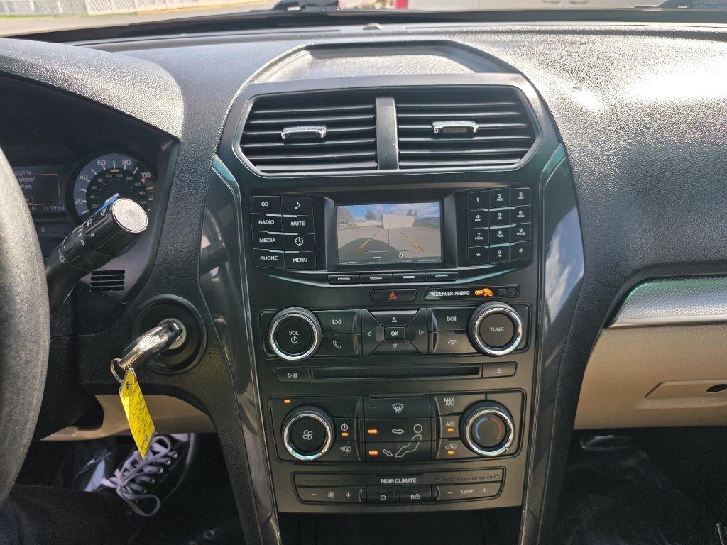 Ford Explorer Base 4WD 2017