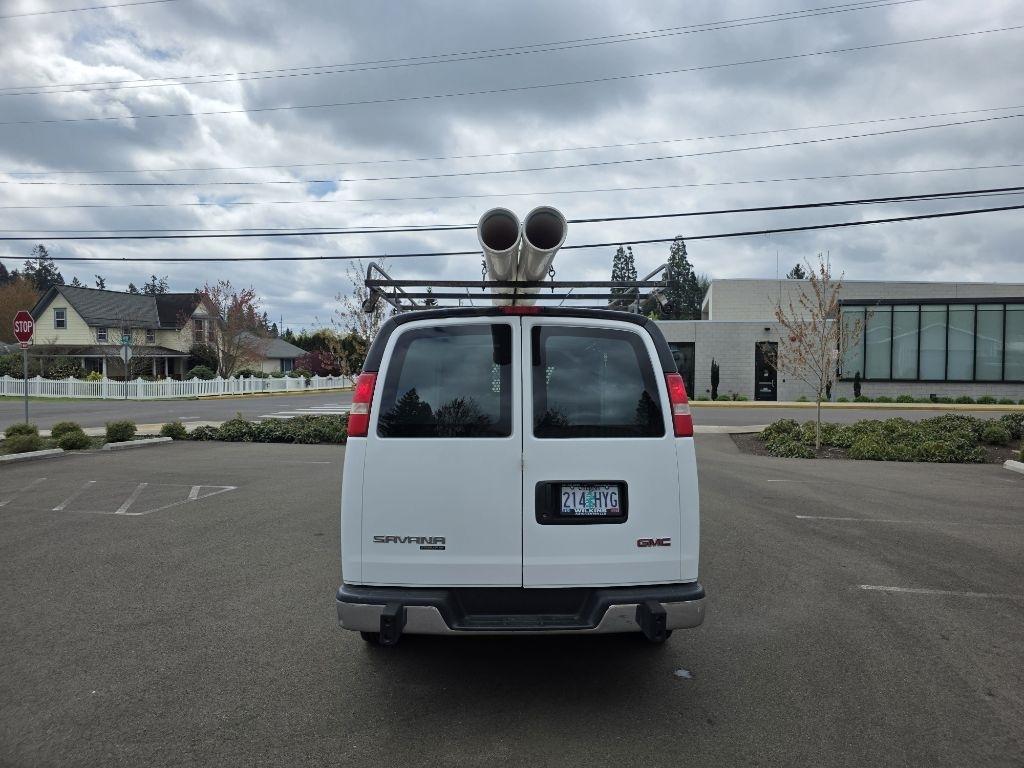 GMC Savana Cargo Van RWD 2500 135" 2014