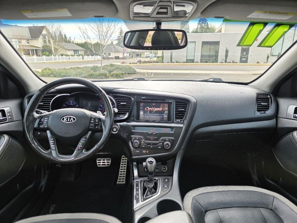 Kia Optima 4dr Sdn 2.0T Auto SX 2011