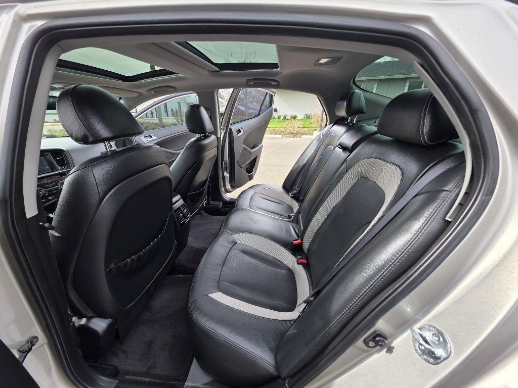 Kia Optima 4dr Sdn 2.0T Auto SX 2011